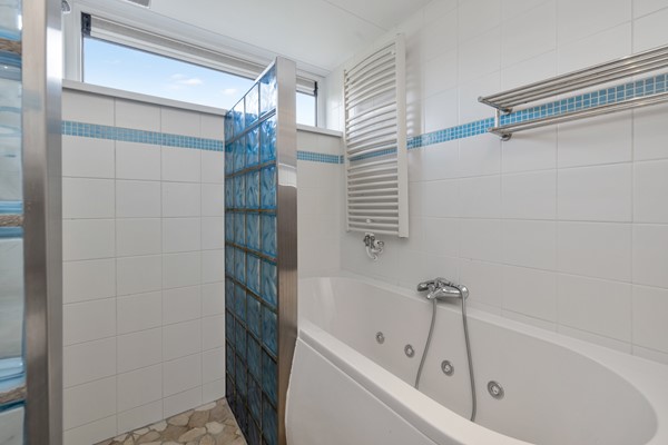05 Badkamer 06.jpg